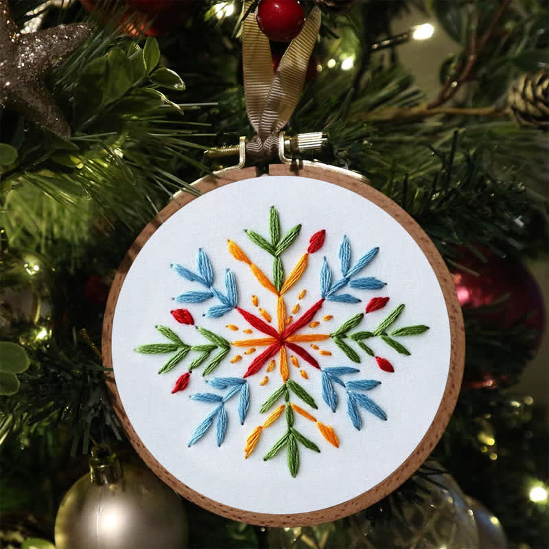 Rubbyoo Embroidery Kit - Festive Snowflake - image 3