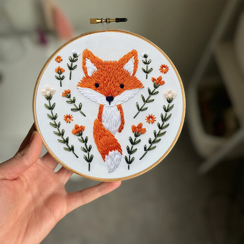 Rubbyoo Embroidery Kit -Stand Up Fox  - image 1
