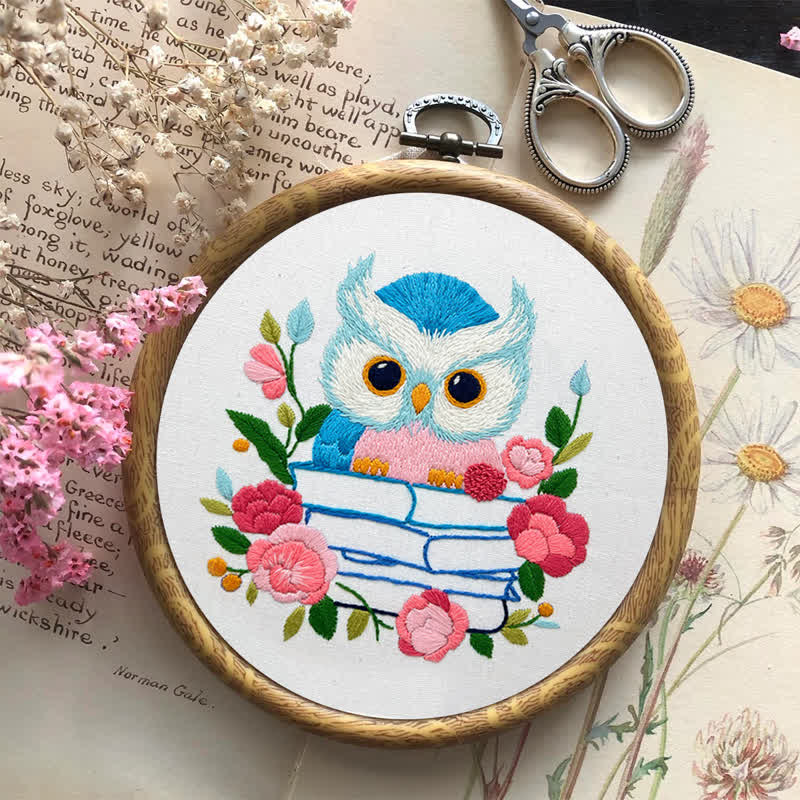 Rubbyoo Embroidery Kit - Owl Loves Reading - image 17