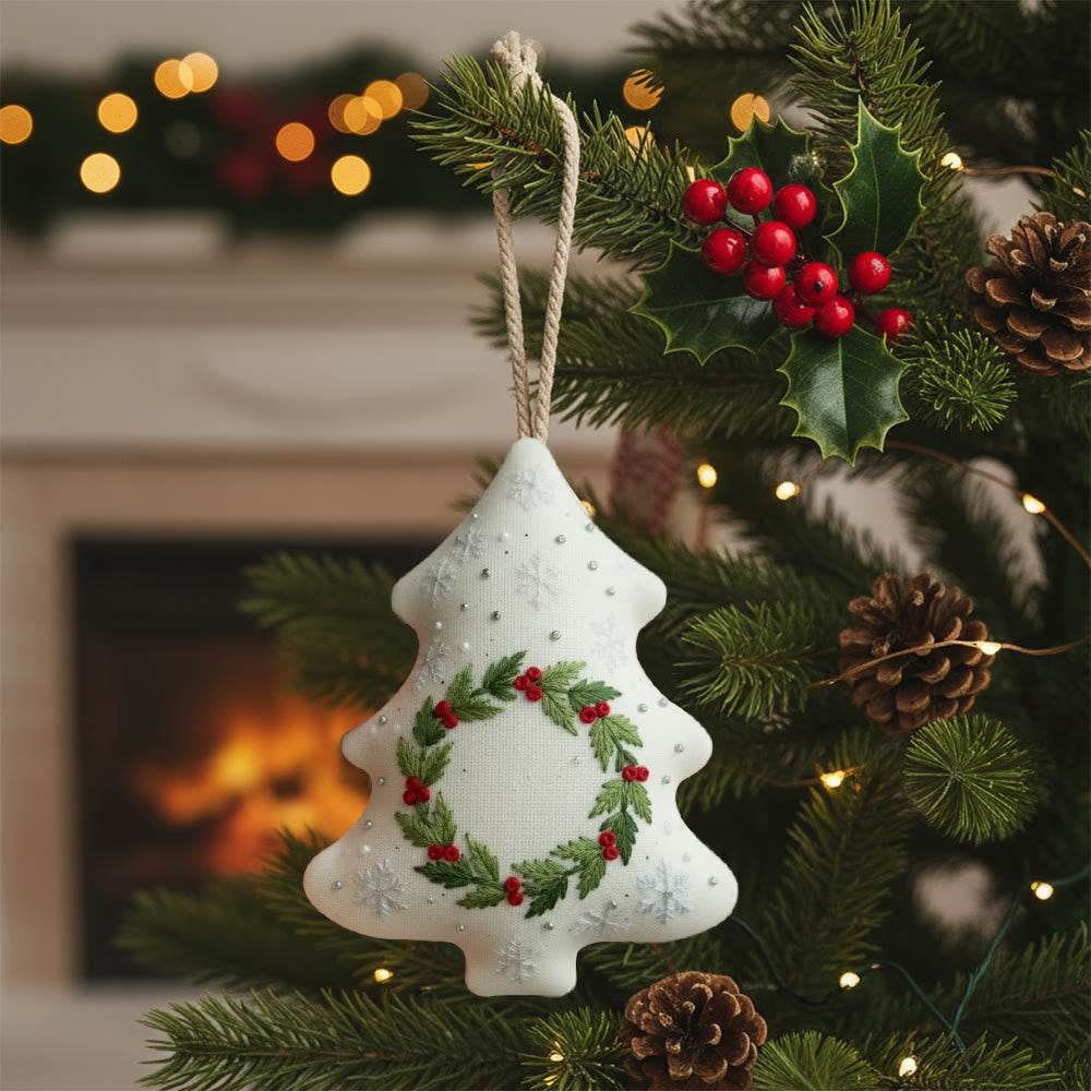 Rubbyoo Tree-shaped Embroidery Kit - Holly Wreath | Delicate Stitching | Perfect For Diy Enthusiasts - 6 inches hoop kit - image 0