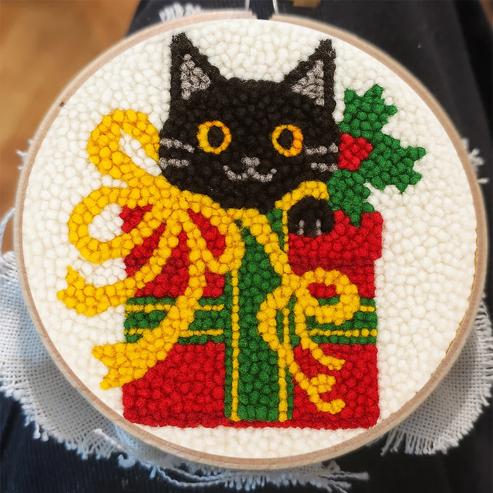 Christmas Black Cat Gift Punch Needle Kit – Festive DIY Handiwork | Sweet Holiday Ornament - image 5